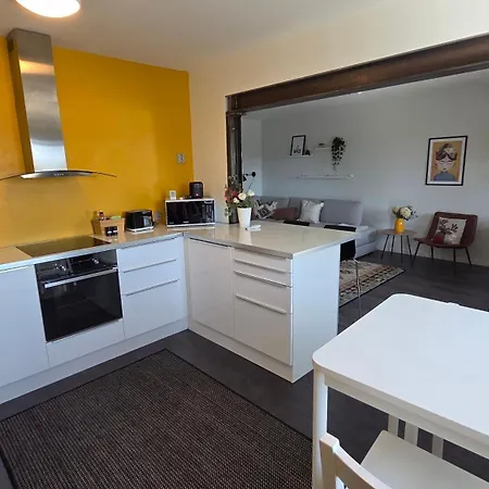 Big 88m2 In The Center Apartamento *